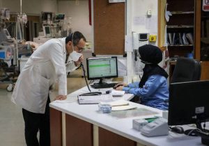 رئیس بیمارستان کودکان ابوذر اهواز: همچنان میزان مراجعه‌های تنفسی بالاست/ ظرفیت بیمارستان تکمیل است