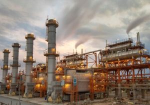 تحویل بیش از ۷ میلیارد لیتر نفت‌گاز نیروگاهی در ۶ ماهه دولت چهاردهم